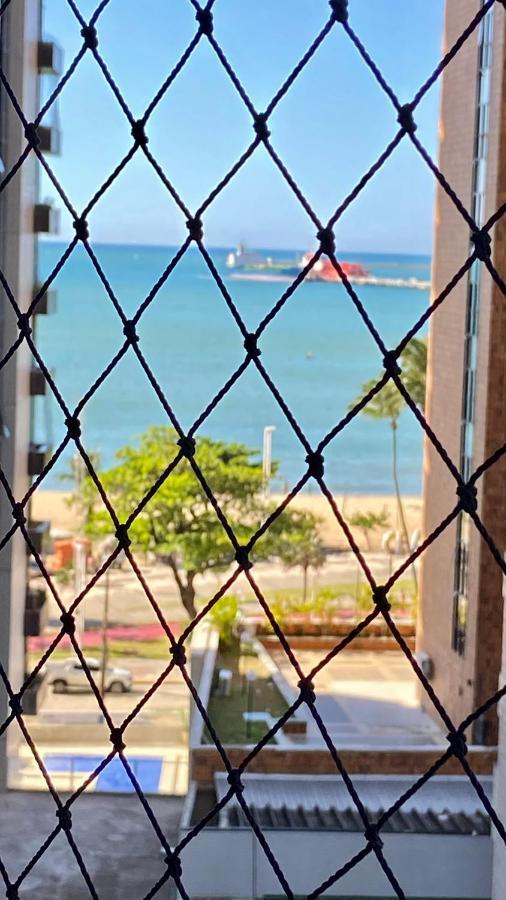 Vista Mar, 2 Suítes, Wc Social,2 Vagas