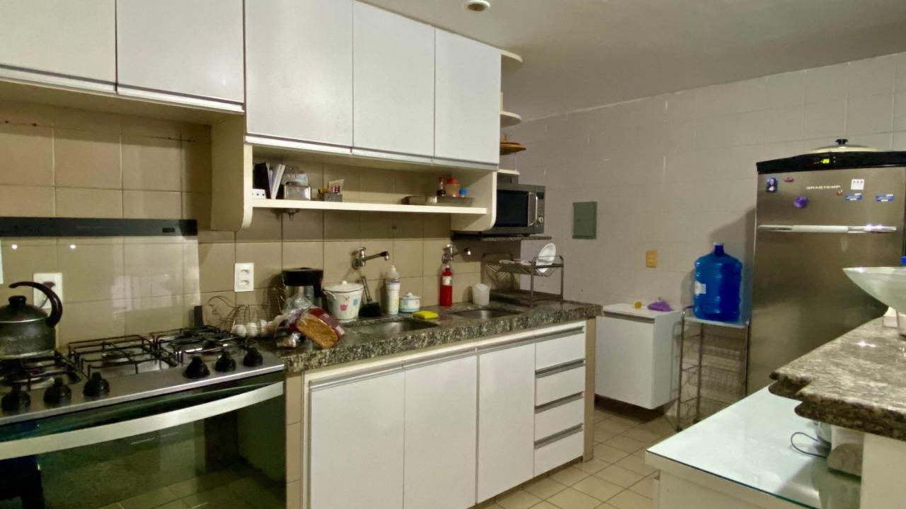 Vista Mar, 2 Suítes, Wc Social,2 Vagas Apartamento