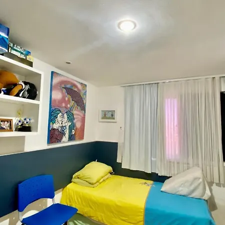 Apartamento Vista Mar, 2 Suítes, Wc Social,2 Vagas Fortaleza (Ceara)