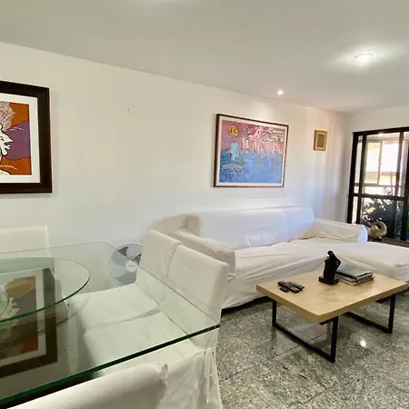 Apartamento Vista Mar, 2 Suítes, Wc Social,2 Vagas